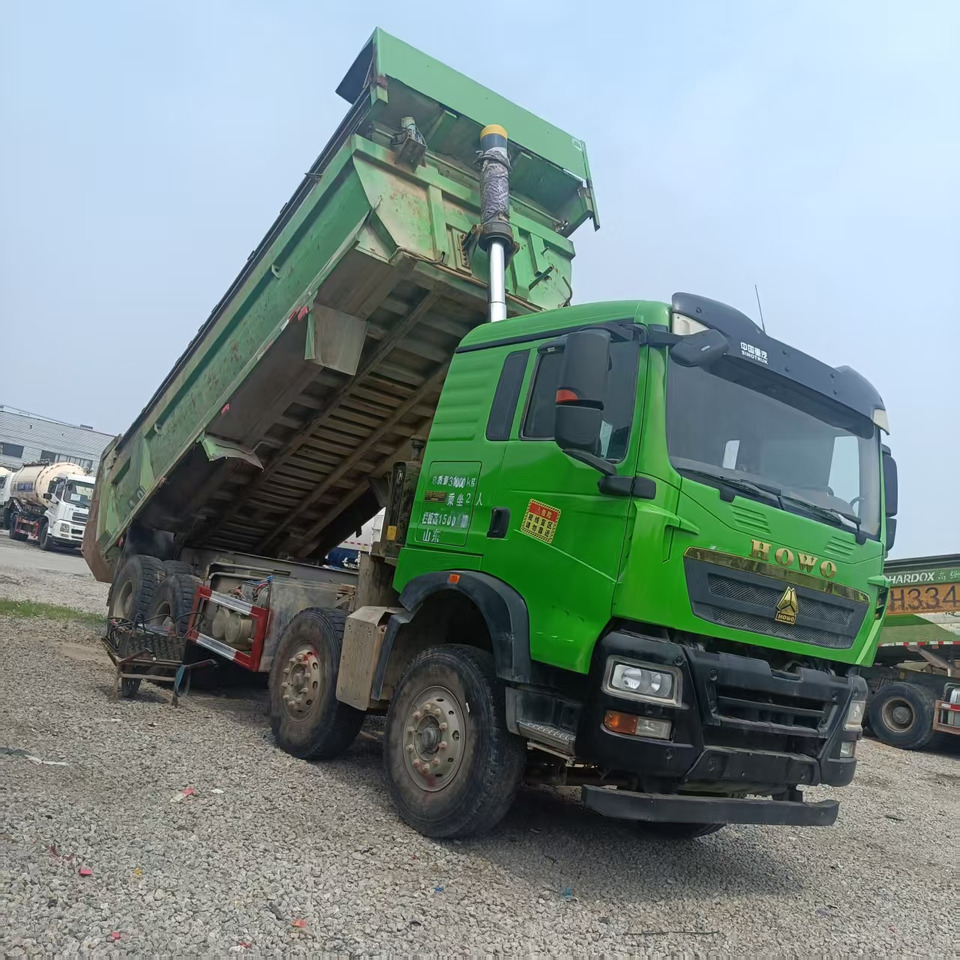 SINOTRUK HOWO - Tipper: picture 3 SINOTRUK HOWO - Tipper: picture 3