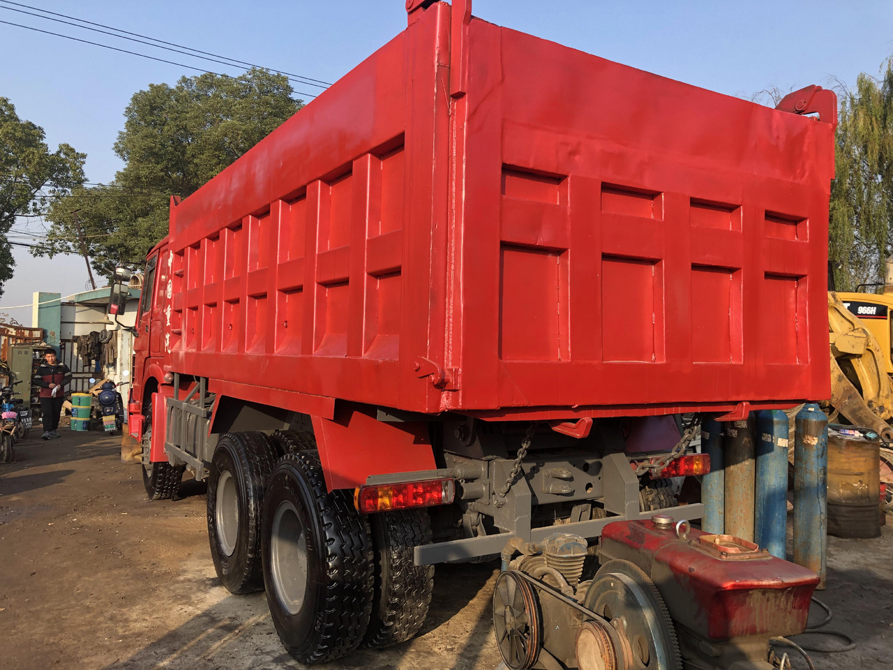 SINOTRUK HOWO - Tipper: picture 3 SINOTRUK HOWO - Tipper: picture 3