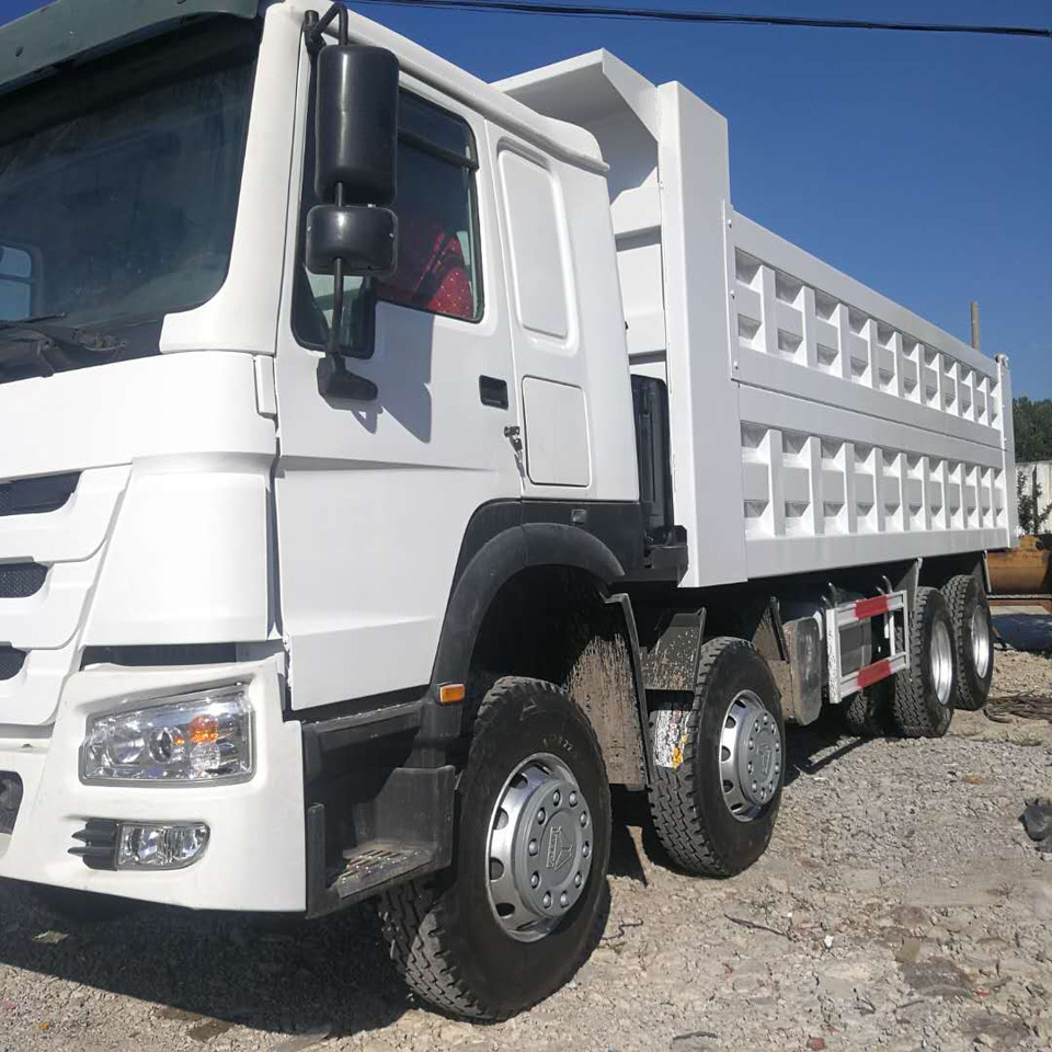 SINOTRUK HOWO - Tipper: picture 2 SINOTRUK HOWO - Tipper: picture 2