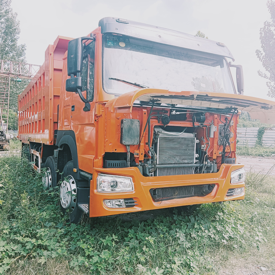 SINOTRUK HOWO - Tipper: picture 5 SINOTRUK HOWO - Tipper: picture 5