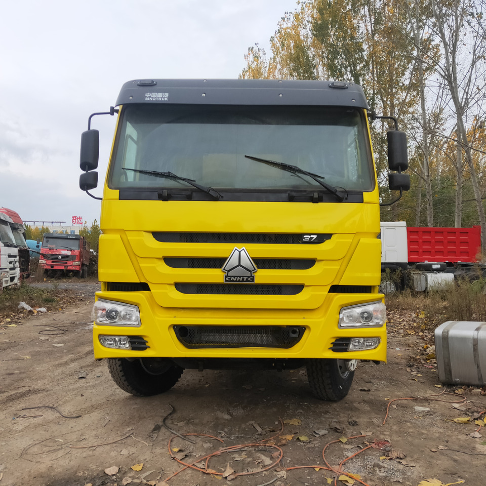 SINOTRUK HOWO - Tipper: picture 1 SINOTRUK HOWO - Tipper: picture 1