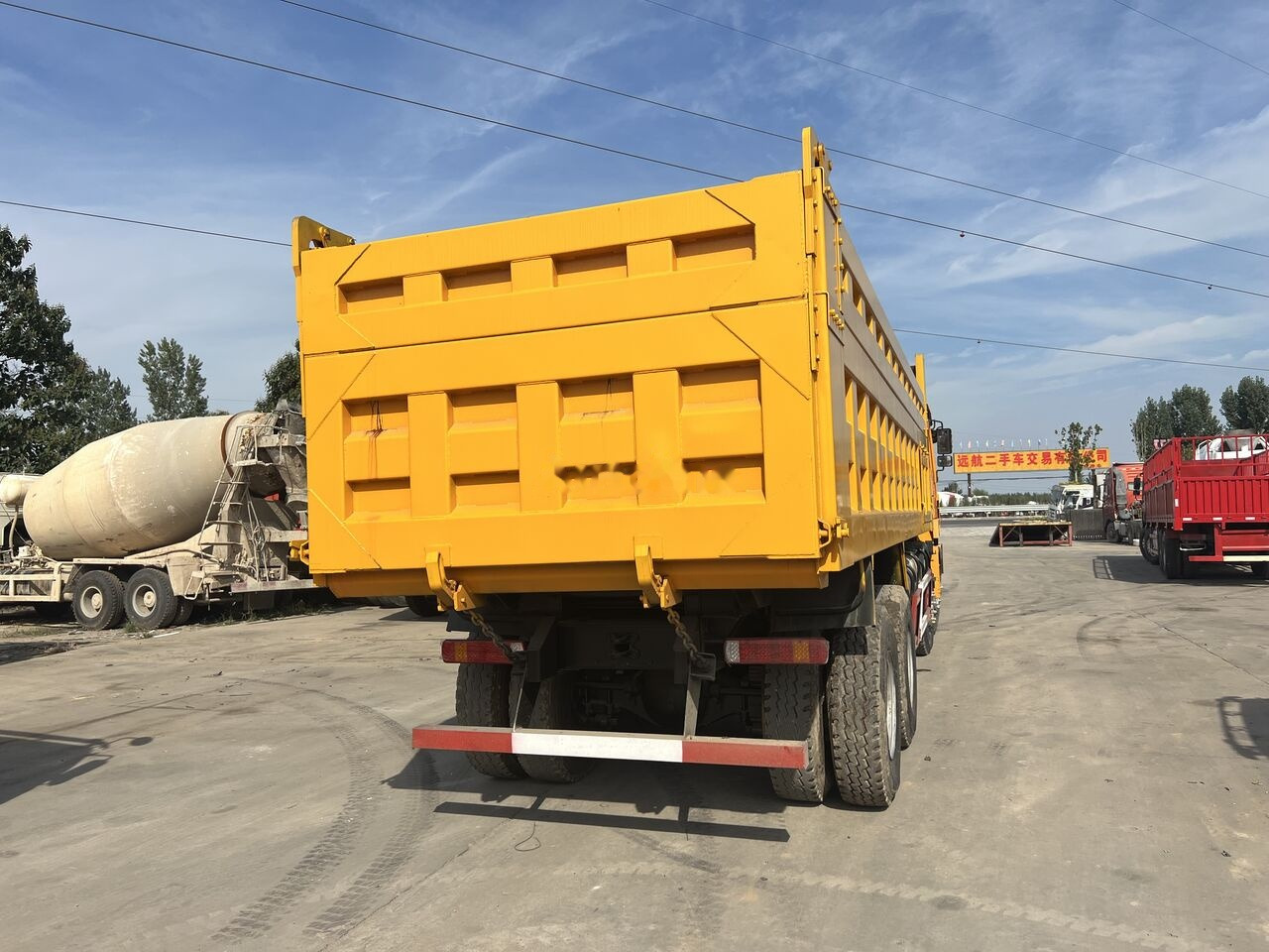 Shacman F3000 8*4 - Tipper: picture 4 Shacman F3000 8*4 - Tipper: picture 4