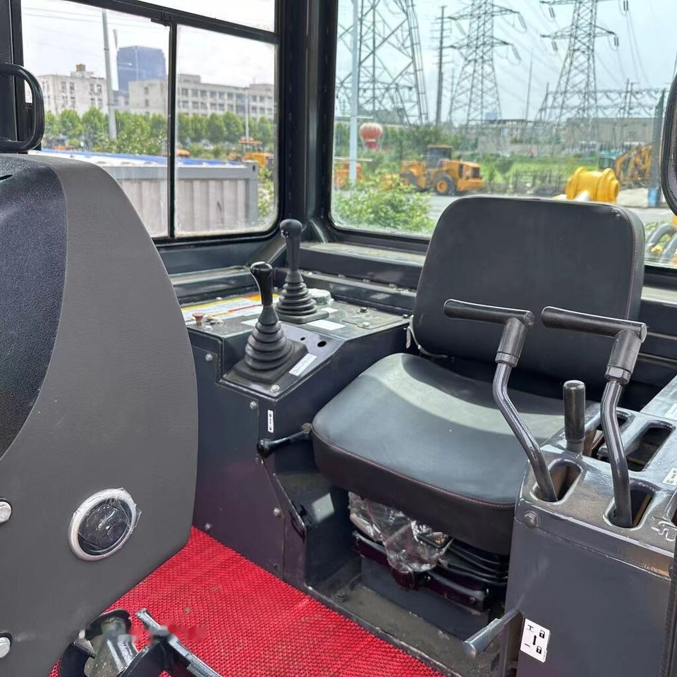 Shantui SD32 - Bulldozer: picture 3 Shantui SD32 - Bulldozer: picture 3