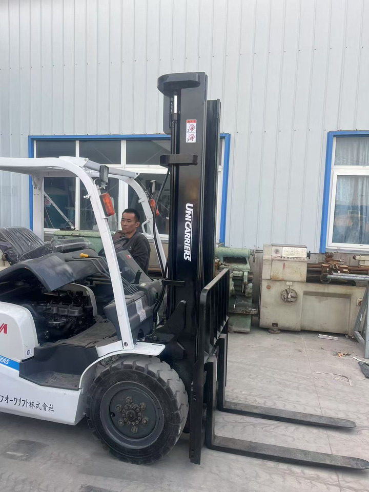 TCM FD30 - Diesel forklift: picture 5 TCM FD30 - Diesel forklift: picture 5