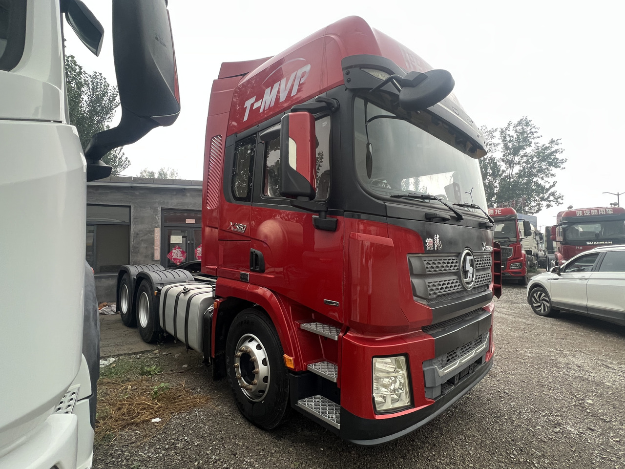 SHACMAN X3000 - Tractor unit: picture 2 SHACMAN X3000 - Tractor unit: picture 2