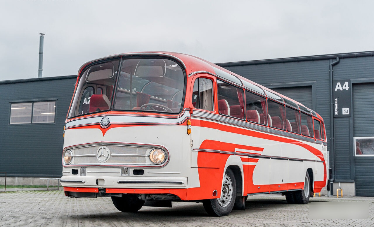 Mercedes-Benz 0321 HL - Suburban bus: picture 1 Mercedes-Benz 0321 HL - Suburban bus: picture 1