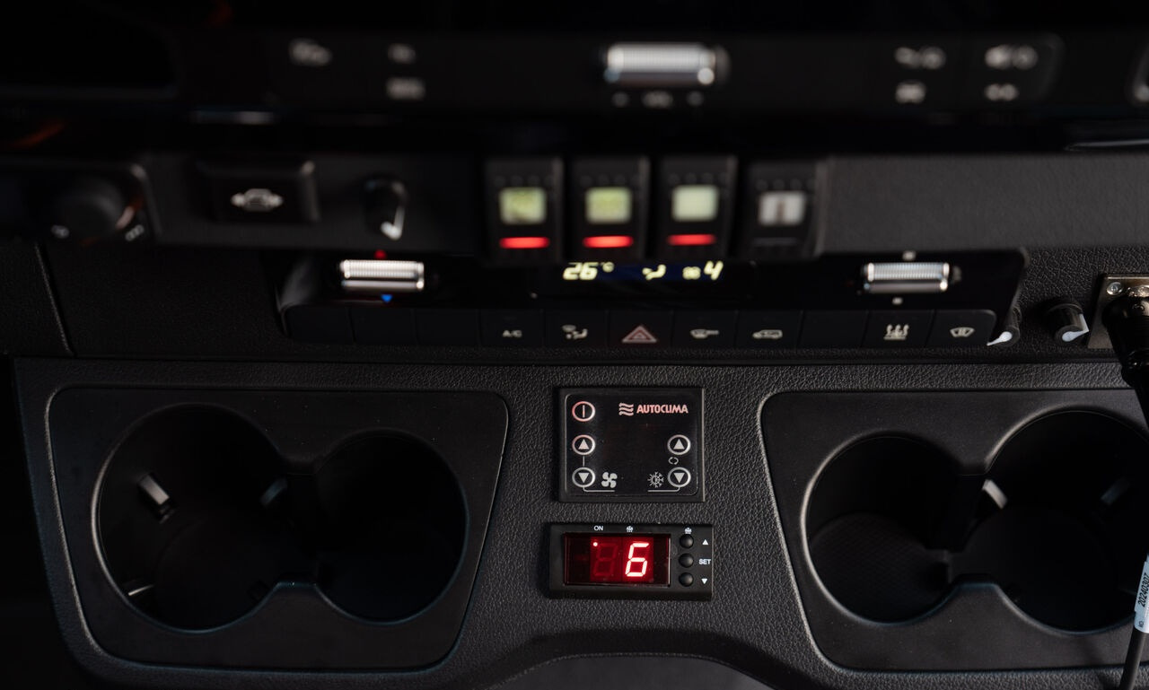 New Minibus, People carrier Mercedes-Benz Sprinter 519: picture 15