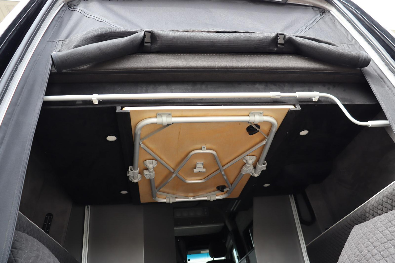 Campervan Mercedes-Benz Sprinter: picture 11