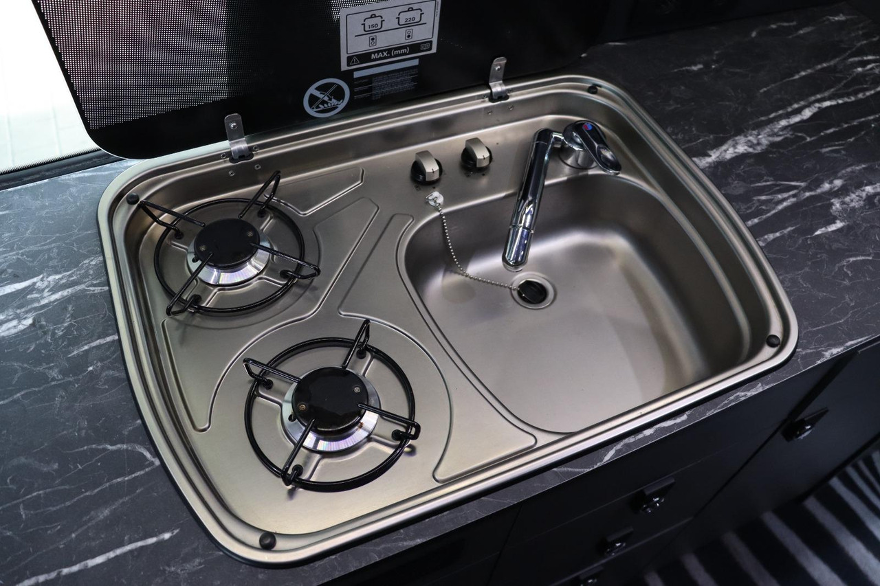 Campervan Mercedes-Benz Sprinter: picture 10