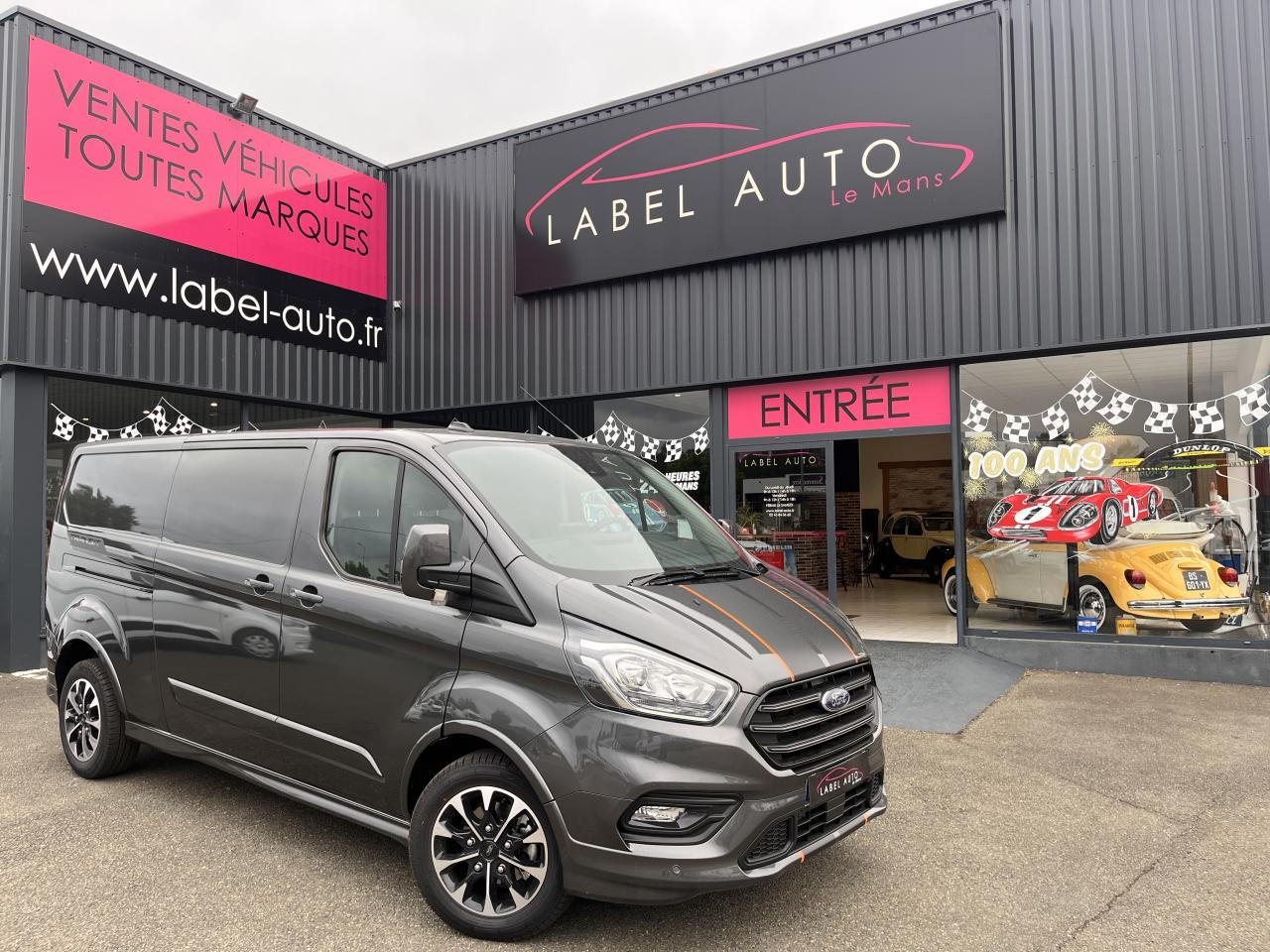 FORD Transit Custom 2.0 TDCi - 170 - BVA S&S TRANSIT CUSTOM FOURGON Fourgon 290 L1H1 Sport PHASE 2 - Panel van: picture 1 FORD Transit Custom 2.0 TDCi - 170 - BVA S&S TRANSIT CUSTOM FOURGON Fourgon 290 L1H1 Sport PHASE 2 - Panel van: picture 1