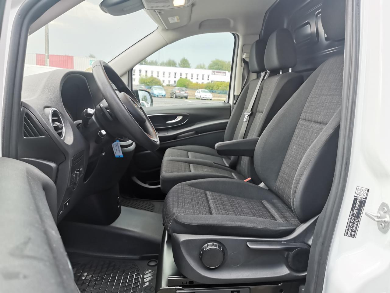 MERCEDES VITO LONG 114 CDI BVA - Panel van: picture 5 MERCEDES VITO LONG 114 CDI BVA - Panel van: picture 5