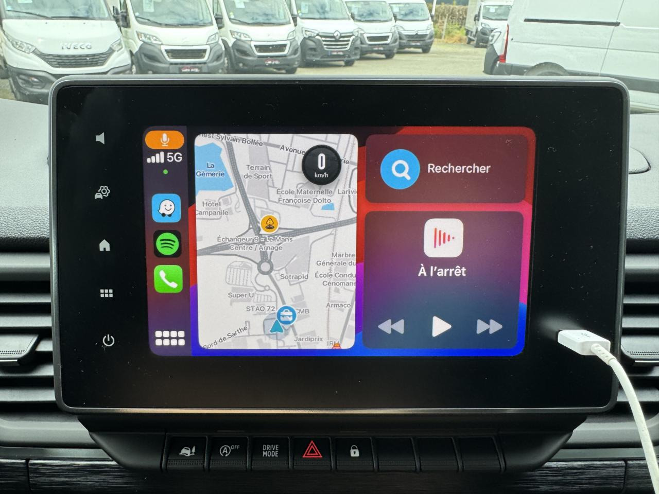 NISSAN Primastar N-Connecta 3.0t L2H1 2.0 dCi - 150 - BV DCT - S/S II 2021 COMBI Combi L2H1 PHASE 2 - People carrier: picture 3 NISSAN Primastar N-Connecta 3.0t L2H1 2.0 dCi - 150 - BV DCT - S/S II 2021 COMBI Combi L2H1 PHASE 2 - People carrier: picture 3