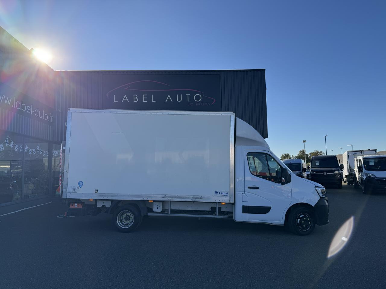 RENAULT Master Confort R3500 L2 2.3 dCi - 130 III CHASSIS CABINE Châssis Cabine L2 Propulsion PHASE 3 - Other machinery: picture 1 RENAULT Master Confort R3500 L2 2.3 dCi - 130 III CHASSIS CABINE Châssis Cabine L2 Propulsion PHASE 3 - Other machinery: picture 1