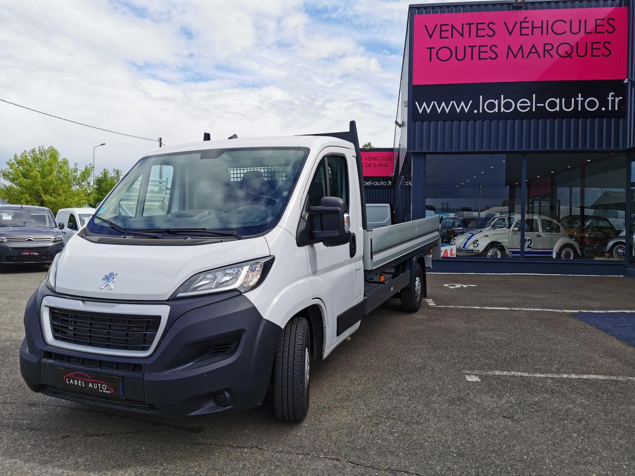 PEUGEOT BOXER 3T5 PLATEAU 4M20 2.2 HDI 140CH - Open body delivery van: picture 5 PEUGEOT BOXER 3T5 PLATEAU 4M20 2.2 HDI 140CH - Open body delivery van: picture 5