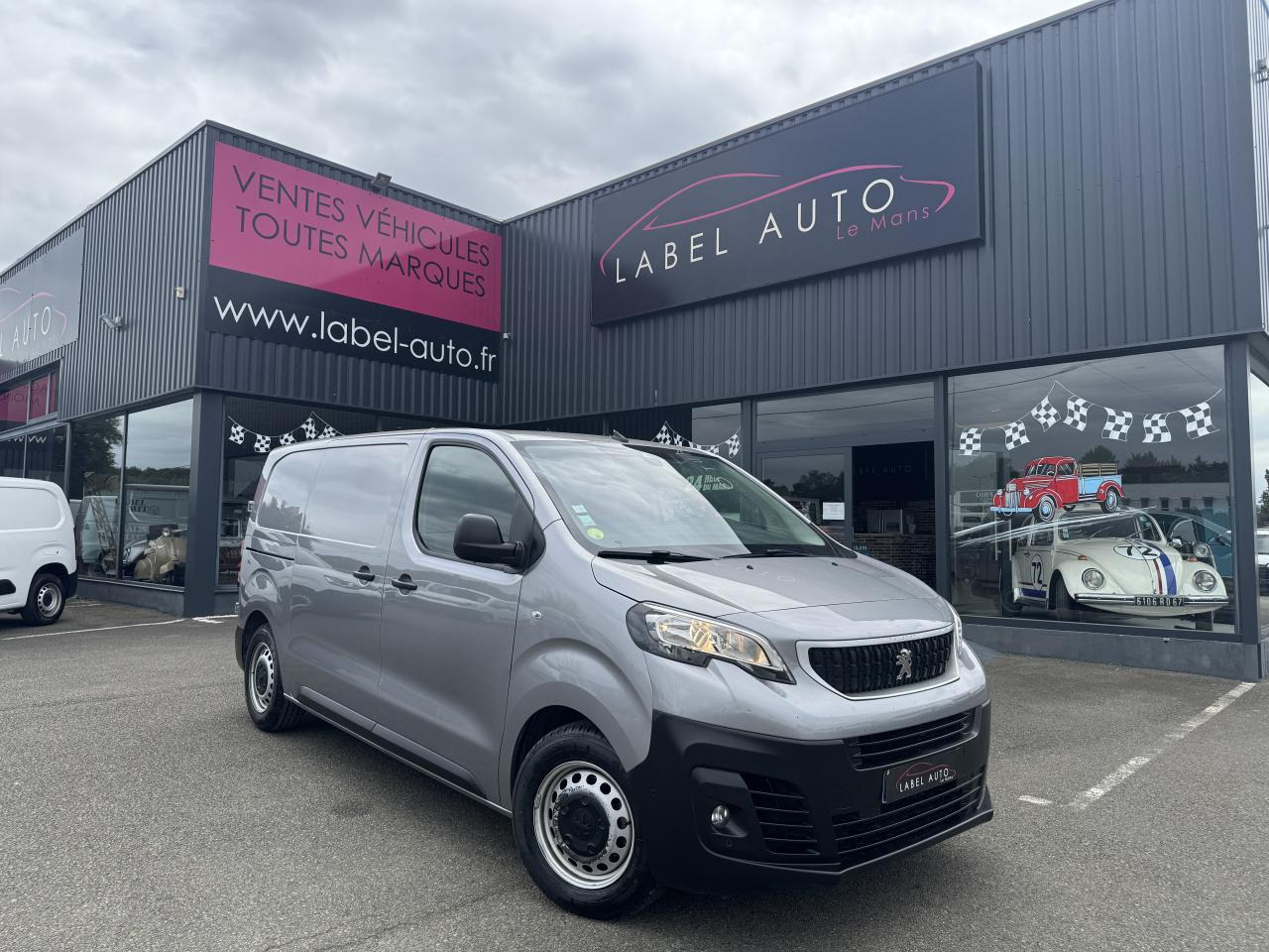PEUGEOT Expert Standard 2.0 BlueHDI -180CH EAT8 ASPHALT - Panel van: picture 1 PEUGEOT Expert Standard 2.0 BlueHDI -180CH EAT8 ASPHALT - Panel van: picture 1