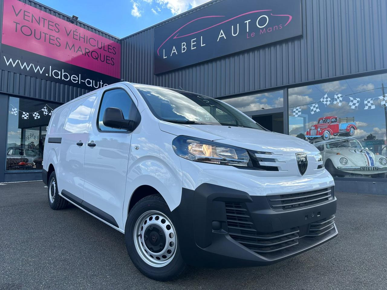 PEUGEOT Expert XL 2.0 BlueHDi - 145 III FOURGON Fourgon PHASE 2 - Panel van: picture 1 PEUGEOT Expert XL 2.0 BlueHDi - 145 III FOURGON Fourgon PHASE 2 - Panel van: picture 1