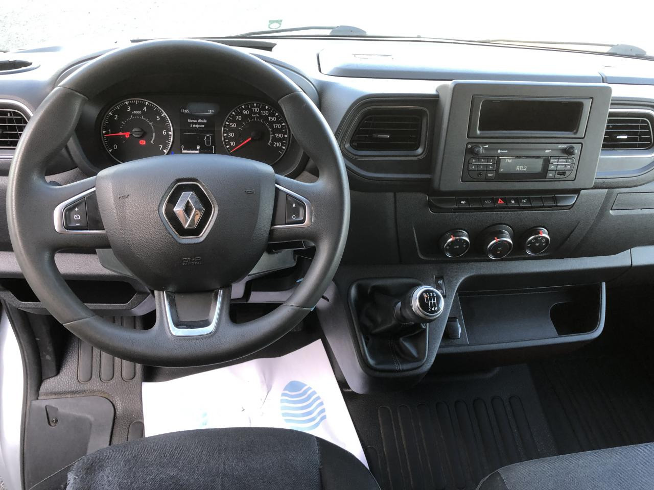 RENAULT CABINE APPROFONDIE 7 PLACES MASTER L1H1 2.3 DCI 135CH GRAND CONFORT - Panel van: picture 3 RENAULT CABINE APPROFONDIE 7 PLACES MASTER L1H1 2.3 DCI 135CH GRAND CONFORT - Panel van: picture 3