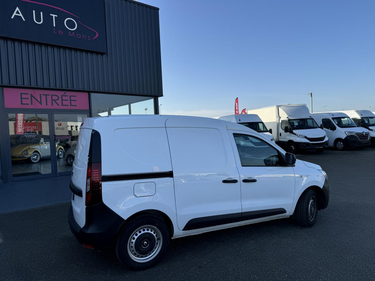 RENAULT EXPRESS 1.5 DCI 95CH CONFORT - Panel van: picture 5 RENAULT EXPRESS 1.5 DCI 95CH CONFORT - Panel van: picture 5