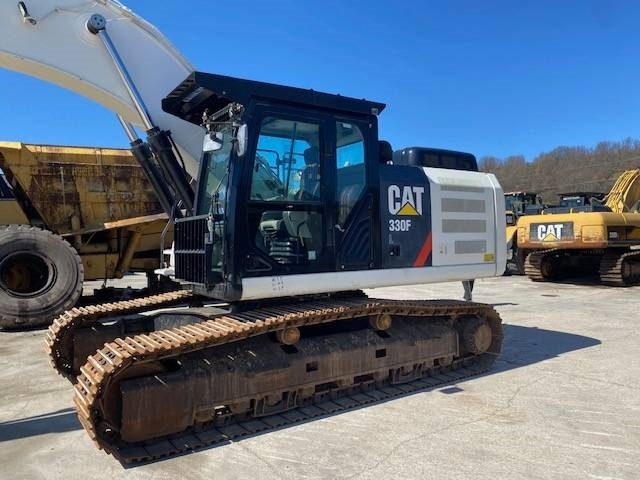 CAT 330 F - Crawler excavator: picture 2 CAT 330 F - Crawler excavator: picture 2