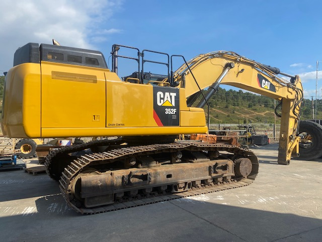 CATERPILLAR 352F XE - Crawler excavator: picture 3 CATERPILLAR 352F XE - Crawler excavator: picture 3