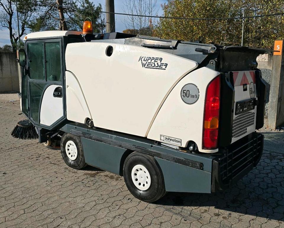 Küpper-Weisser Boschung Compact 50 Kehrmaschine Straßenkehrmaschine Kehreinheit Straßenreiniger - Road sweeper: picture 3 Küpper-Weisser Boschung Compact 50 Kehrmaschine Straßenkehrmaschine Kehreinheit Straßenreiniger - Road sweeper: picture 3
