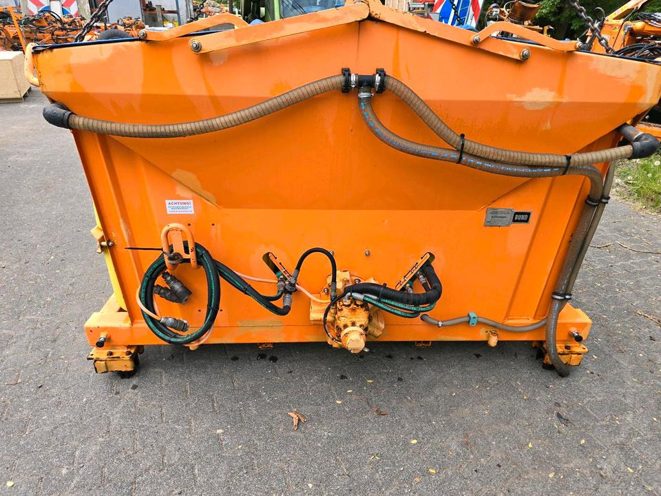 Küpper Weisser ISM STA 95 2,5M3 für Unimog UGN UGE 424 427 405 U300 U 300 400 500 MERCEDES-BENZ 218 219 318 323 423 427 327 430 429 430 435 Salzsilo Streuautomat Winterdienst - Sand/ Salt spreader: picture 5 Küpper Weisser ISM STA 95 2,5M3 für Unimog UGN UGE 424 427 405 U300 U 300 400 500 MERCEDES-BENZ 218 219 318 323 423 427 327 430 429 430 435 Salzsilo Streuautomat Winterdienst - Sand/ Salt spreader: picture 5