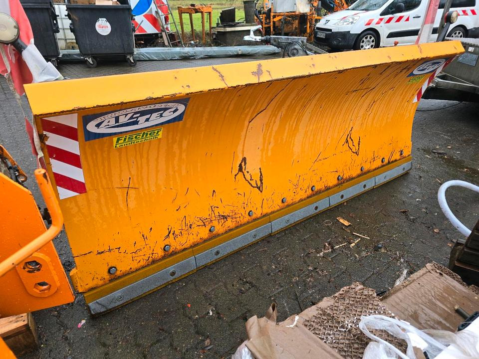 Schneepflug für Schaeff U. Yanmar Radlader Schneeschild Schneeschieber Schmidt Winterdienst - Snow plough: picture 5 Schneepflug für Schaeff U. Yanmar Radlader Schneeschild Schneeschieber Schmidt Winterdienst - Snow plough: picture 5