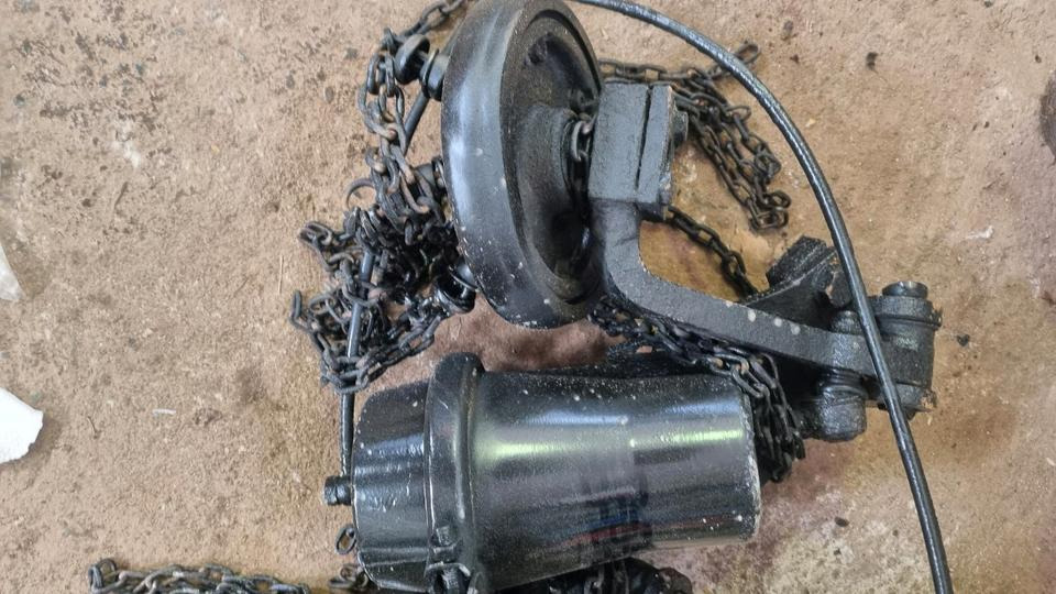 Unterwurfketten Unimog 405 U400 300 U 500 400 20 423 530 530 318 Schleuderketten Rud Schneeketten - Wheels and tires for Municipal/ Special vehicle: picture 2 Unterwurfketten Unimog 405 U400 300 U 500 400 20 423 530 530 318 Schleuderketten Rud Schneeketten - Wheels and tires for Municipal/ Special vehicle: picture 2