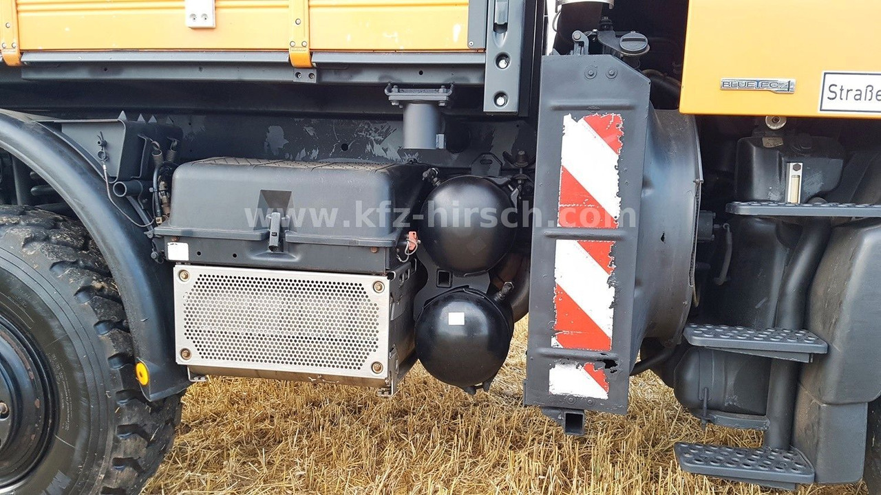 Tipper Unimog U400 405/12*HYDROSTAT*VARIOPILOT*Euro4*Kipper: picture 9 Tipper Unimog U400 405/12*HYDROSTAT*VARIOPILOT*Euro4*Kipper: picture 9