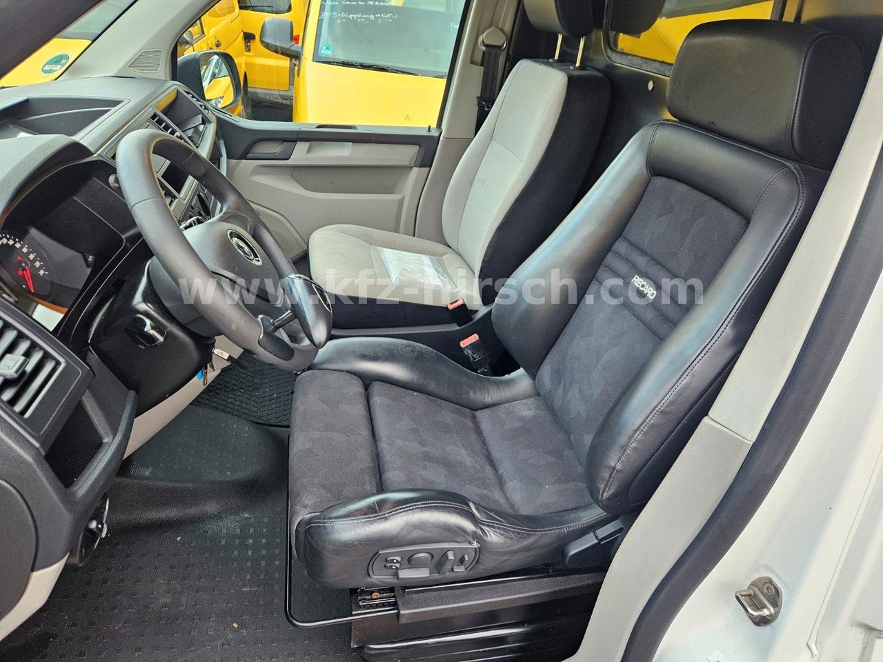 Volkswagen T6 Automatik/ DSG Sortimo Stdhzg Werkstatt 1.Hd - People carrier: picture 5 Volkswagen T6 Automatik/ DSG Sortimo Stdhzg Werkstatt 1.Hd - People carrier: picture 5