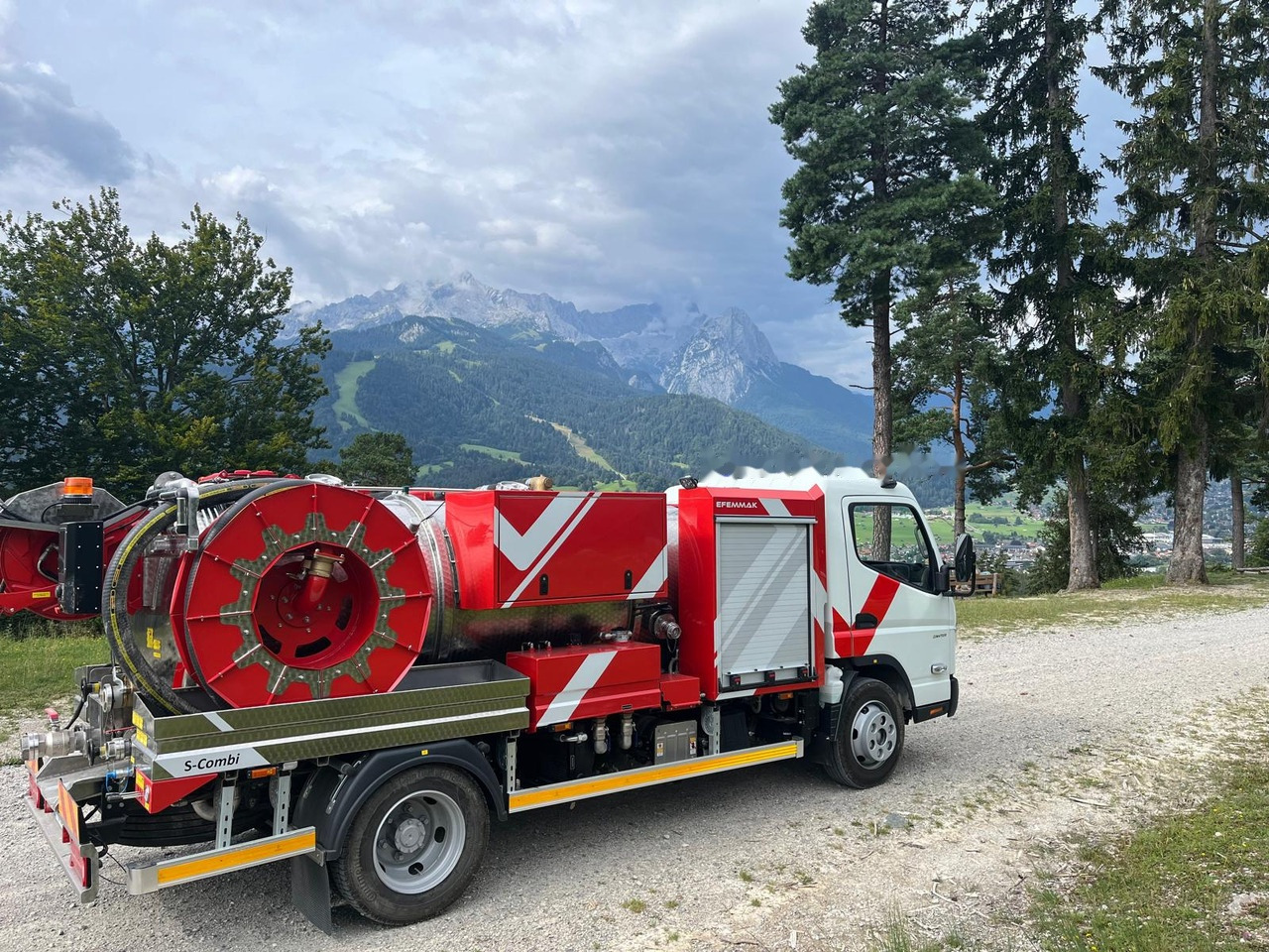 EFEMMAK S-Combi Combined Sewer Jetting And Vacuum Vehicle - Vacuum truck: picture 1 EFEMMAK S-Combi Combined Sewer Jetting And Vacuum Vehicle - Vacuum truck: picture 1