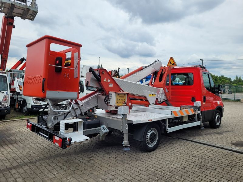 Iveco Daily 35S11 podnośnik koszowy 20 m Multitel MX200 bucket truck boom lift - Truck mounted aerial platform: picture 4 Iveco Daily 35S11 podnośnik koszowy 20 m Multitel MX200 bucket truck boom lift - Truck mounted aerial platform: picture 4