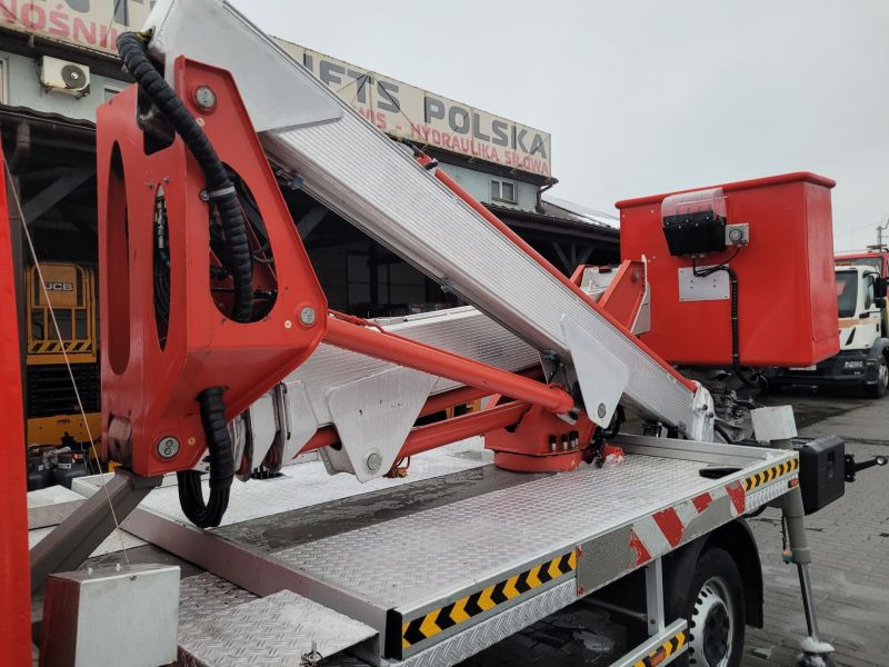 Truck mounted aerial platform Iveco Iveco Daily 35S11 podnośnik koszowy 20 m Multitel MX200: picture 9