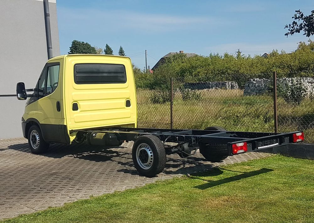Iveco Daily PODWOZIE RAMA DO ZABUDOWY WIDELEC KLIMA 35S13 DMC 3500 KG KRAJOWY - Cab chassis truck: picture 3 Iveco Daily PODWOZIE RAMA DO ZABUDOWY WIDELEC KLIMA 35S13 DMC 3500 KG KRAJOWY - Cab chassis truck: picture 3