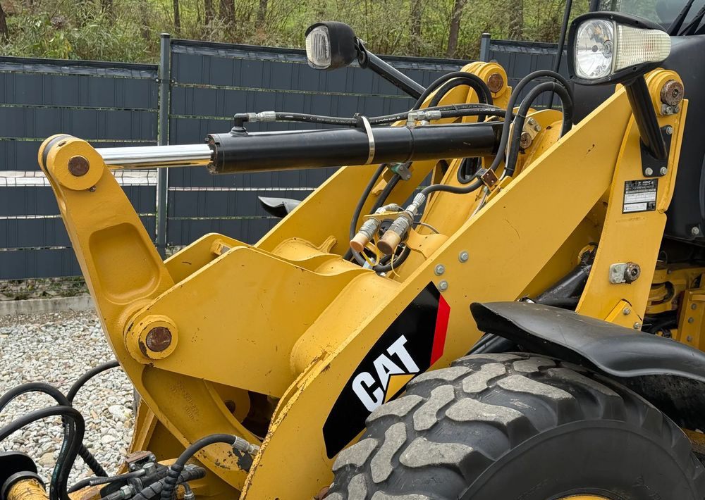 Caterpillar * CAT 907 H  * Ładowarka * Sprowadzona * Bardzo Dobry Stan - Wheel loader: picture 4 Caterpillar * CAT 907 H  * Ładowarka * Sprowadzona * Bardzo Dobry Stan - Wheel loader: picture 4