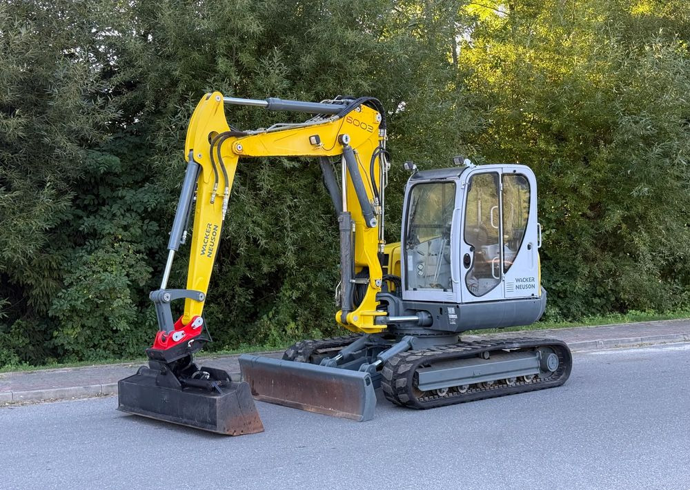 Wacker Neuson * Sprowadzona * Wacker Neuson 8003 * 3 x Ramiona * Bardzo Dobry Stan - Crawler excavator: picture 1 Wacker Neuson * Sprowadzona * Wacker Neuson 8003 * 3 x Ramiona * Bardzo Dobry Stan - Crawler excavator: picture 1