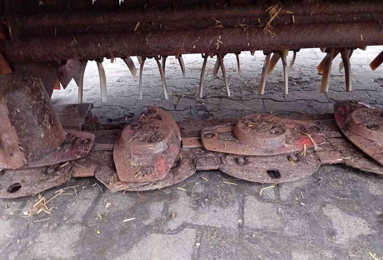 Kuhn FC243 schijvenmaaier - Mower: picture 5 Kuhn FC243 schijvenmaaier - Mower: picture 5