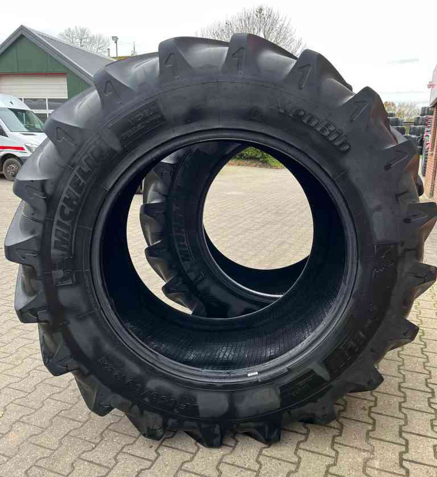 Michelin Xeobib VF650/60R38 banden diversen - Wheels and tires for Agricultural machinery: picture 5 Michelin Xeobib VF650/60R38 banden diversen - Wheels and tires for Agricultural machinery: picture 5