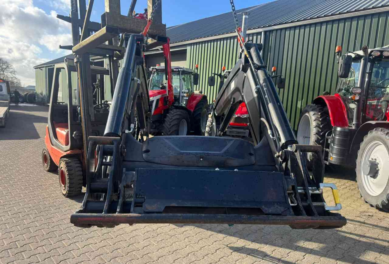 Quicke Q5M voorlader diversen tractoren - Front loader for tractor: picture 4 Quicke Q5M voorlader diversen tractoren - Front loader for tractor: picture 4