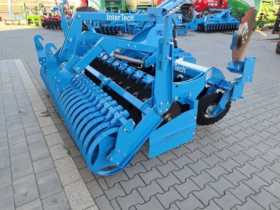 Agregat talerzowy INTER-TECH wał daszkowy hydropak - Disc harrow: picture 3 Agregat talerzowy INTER-TECH wał daszkowy hydropak - Disc harrow: picture 3