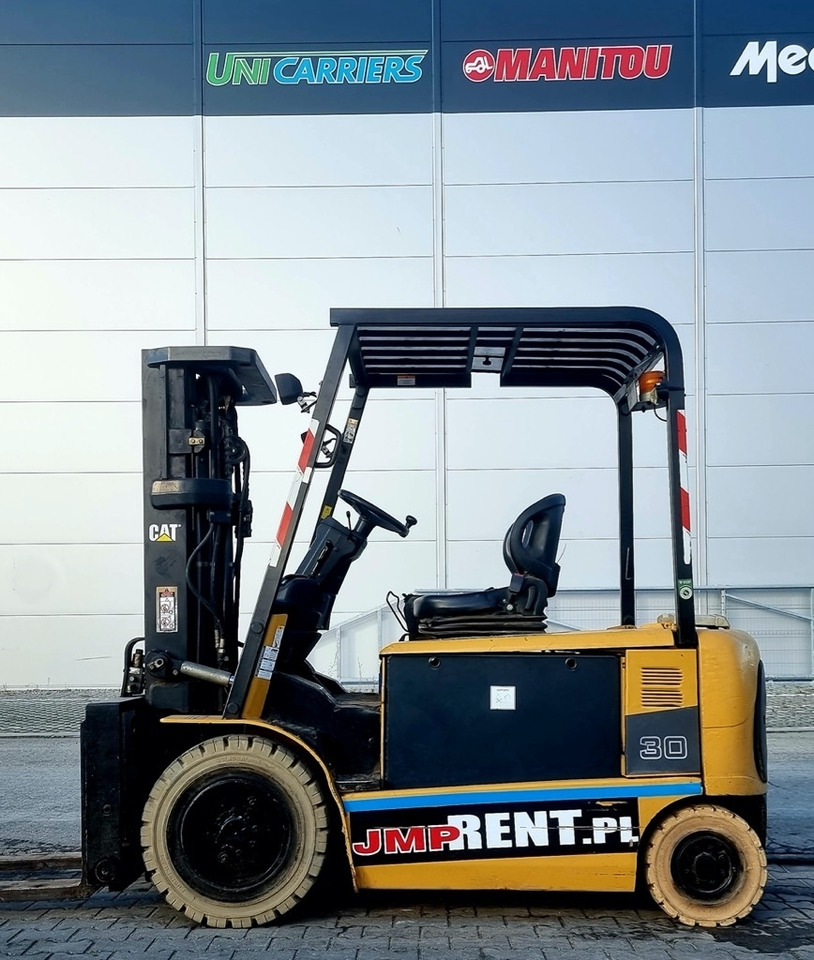CAT EP 30 K PAC BATTERY YOM2021  - Electric forklift: picture 2 CAT EP 30 K PAC BATTERY YOM2021  - Electric forklift: picture 2