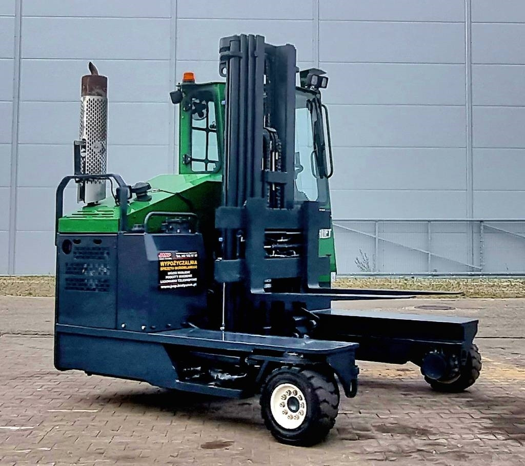 Combilift C 4000 LPG DEMO 196hrs - 4-way reach truck: picture 2 Combilift C 4000 LPG DEMO 196hrs - 4-way reach truck: picture 2