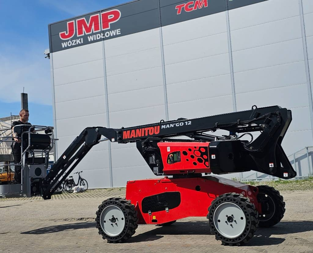 Manitou ManGo 12 - Articulated boom lift: picture 2 Manitou ManGo 12 - Articulated boom lift: picture 2