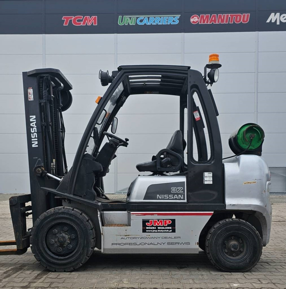 Nissan UG1D2A32LQ - LPG forklift: picture 5 Nissan UG1D2A32LQ - LPG forklift: picture 5