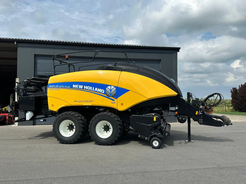 New Holland Bigbaler 1270 plus cropcutter - Agricultural machinery: picture 2 New Holland Bigbaler 1270 plus cropcutter - Agricultural machinery: picture 2
