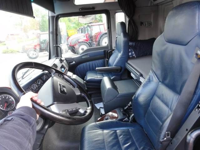 MAN TGA 26.530 - Tractor unit: picture 2 MAN TGA 26.530 - Tractor unit: picture 2