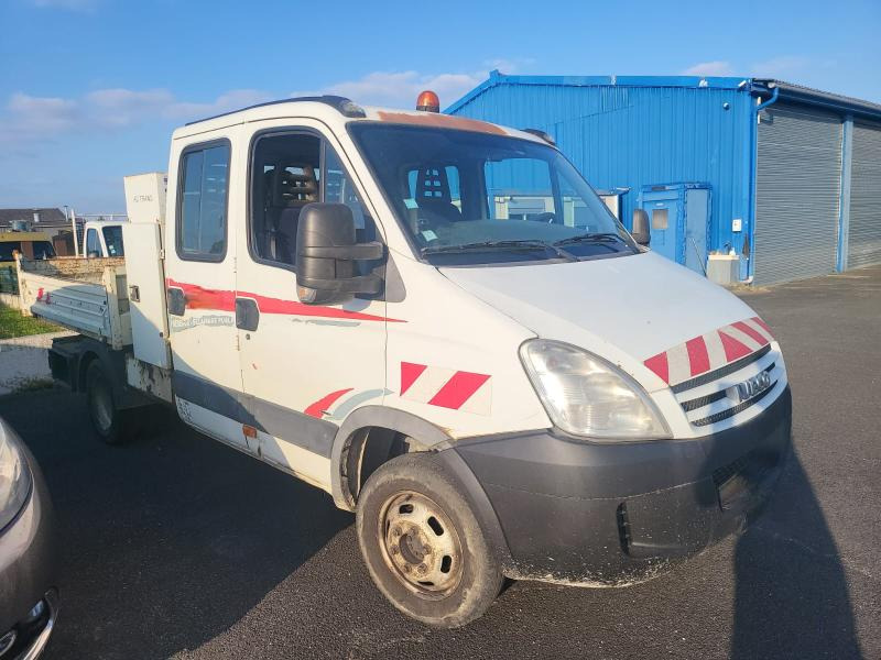 Iveco 35C12 - Tipper van: picture 1 Iveco 35C12 - Tipper van: picture 1