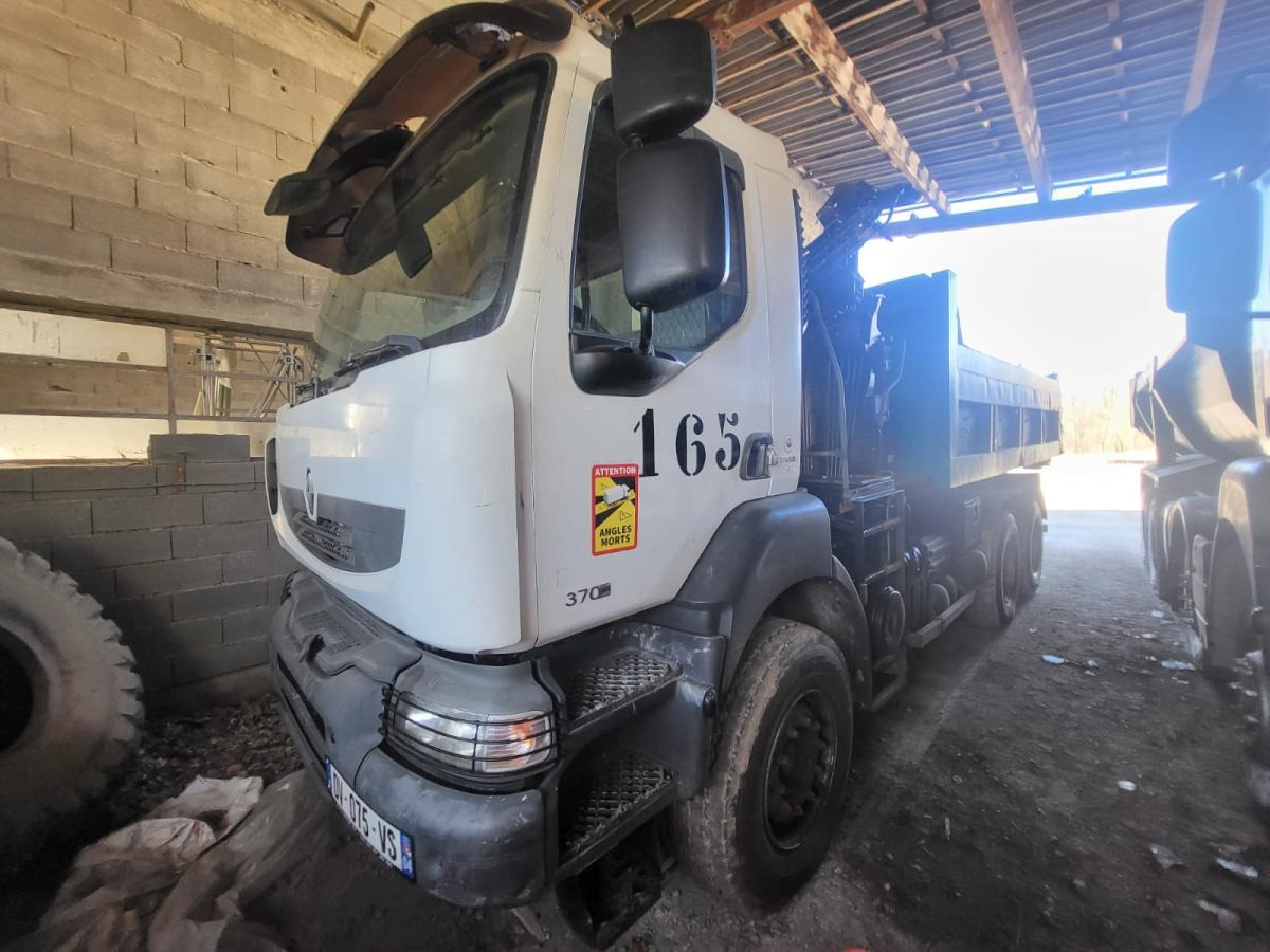 Renault 370.32 DXI - Tipper, Crane truck: picture 2 Renault 370.32 DXI - Tipper, Crane truck: picture 2