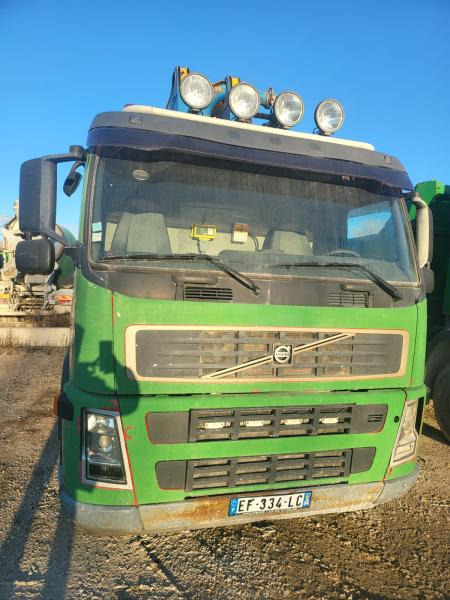 Volvo FM 380 - Concrete pump truck: picture 3 Volvo FM 380 - Concrete pump truck: picture 3