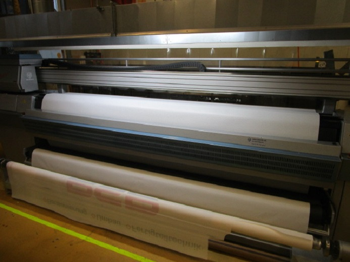 GROSSFORMATDRUCKER AGFA JETI 3324 SL BASE SOLVENT RTR (roll to roll) 6C (DRUCKT AUF PLACHEN, PLANEN, STOFFBANNER & VERSCHIEDENE MATERIALIEN) - Digital printing machine: picture 3 GROSSFORMATDRUCKER AGFA JETI 3324 SL BASE SOLVENT RTR (roll to roll) 6C (DRUCKT AUF PLACHEN, PLANEN, STOFFBANNER & VERSCHIEDENE MATERIALIEN) - Digital printing machine: picture 3